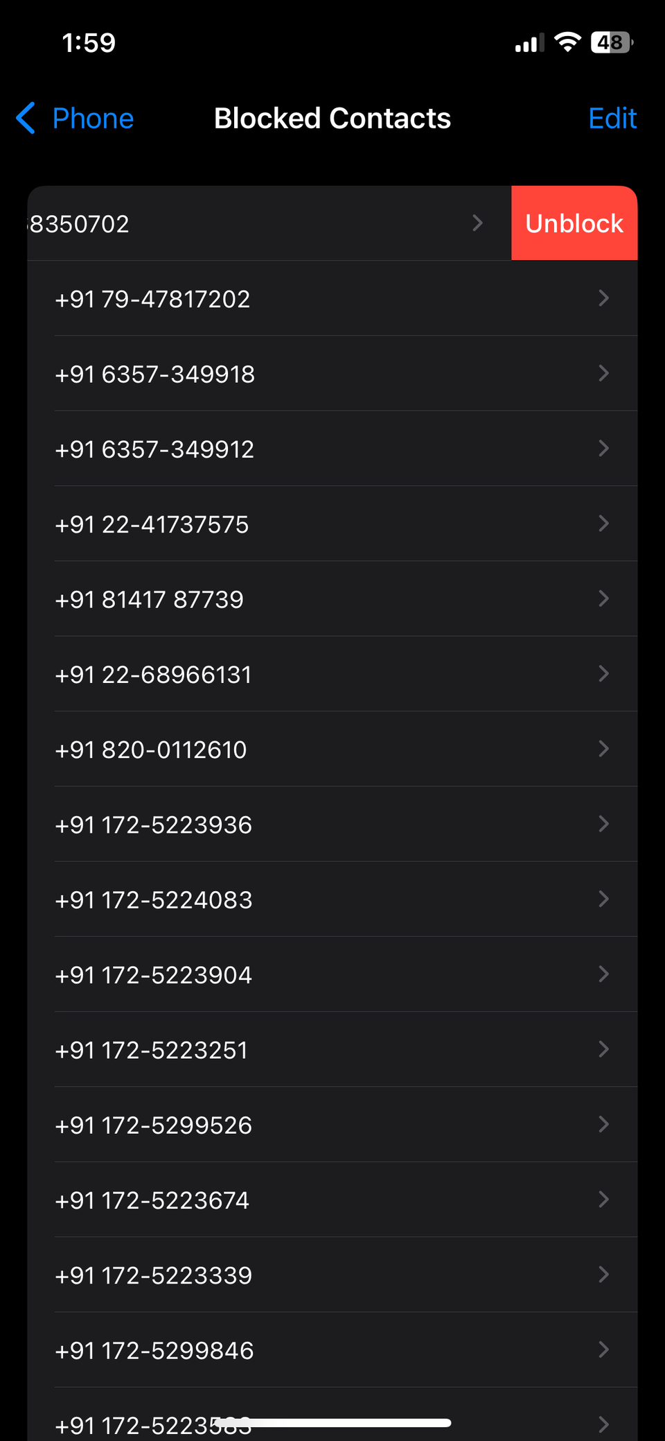 Опция Разблокировать контакт на iPhone