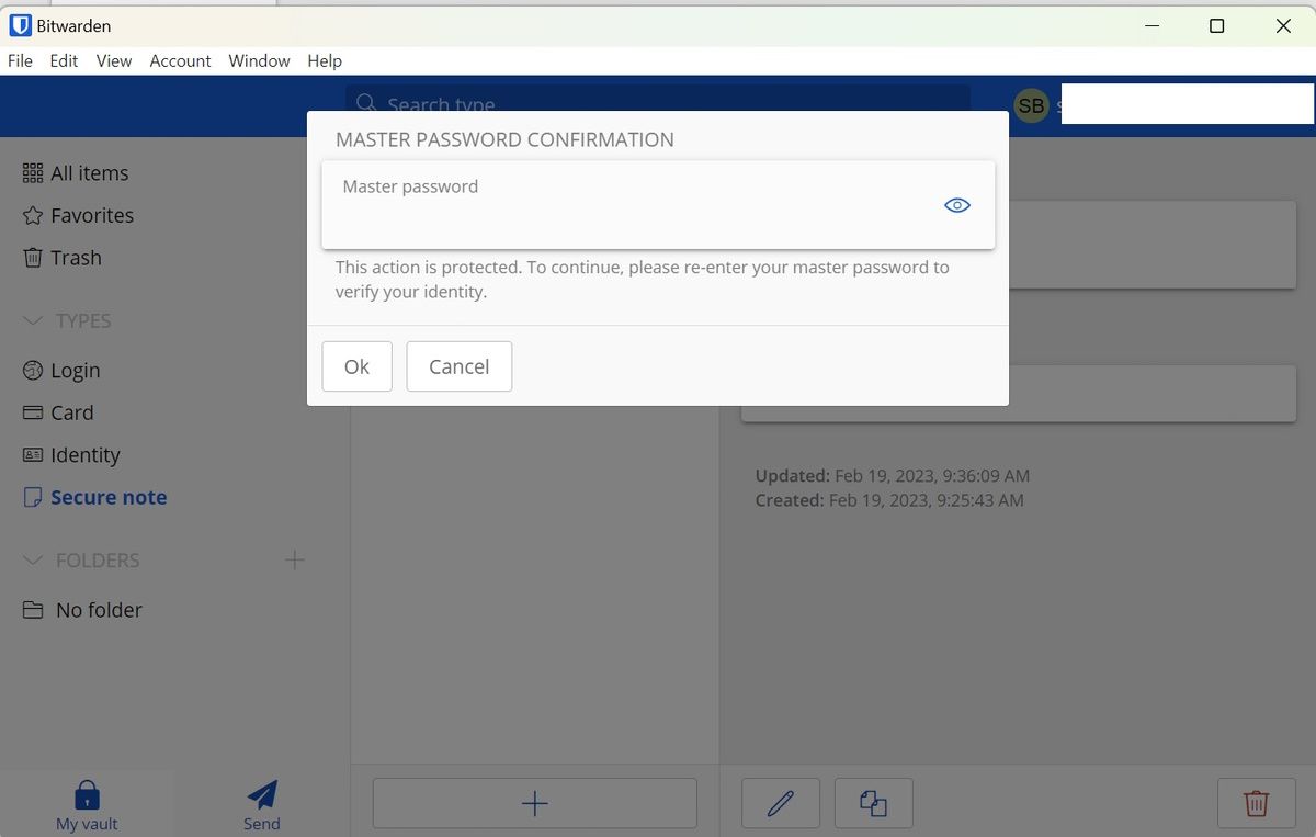 Окно Bitwarden с запросом повторного ввода мастер‑пароля