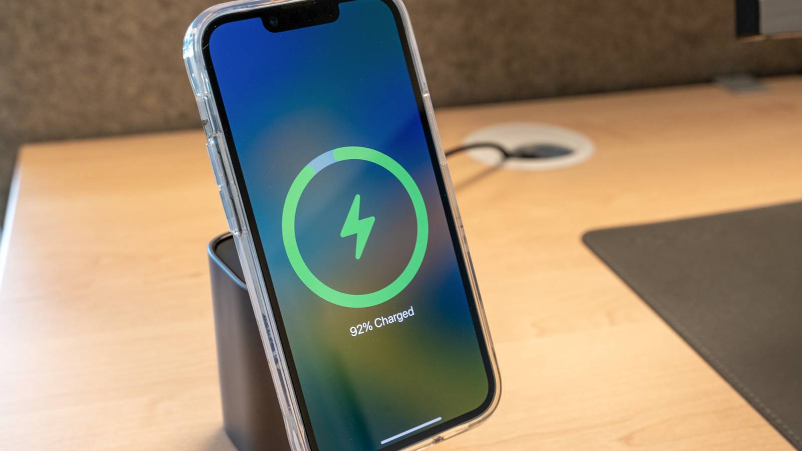 Как изменить звук зарядки iPhone