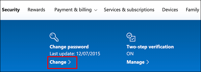 Откройте настройки безопасности Microsoft и нажмите Изменить в разделе Изменить пароль