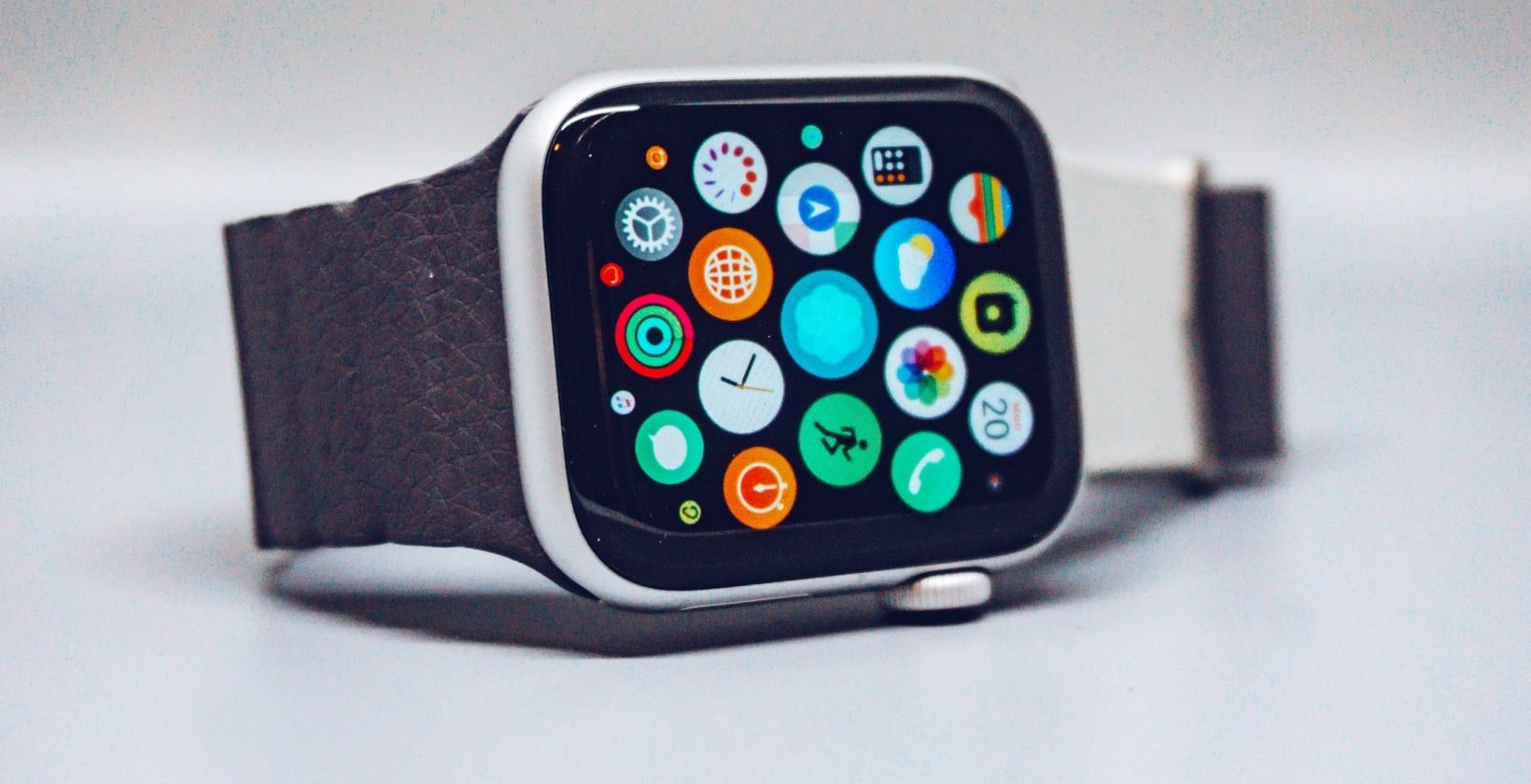 Отключить экран «Сейчас воспроизводится» на Apple Watch