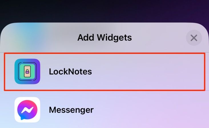 Выбор LockNotes в списке виджетов экрана блокировки