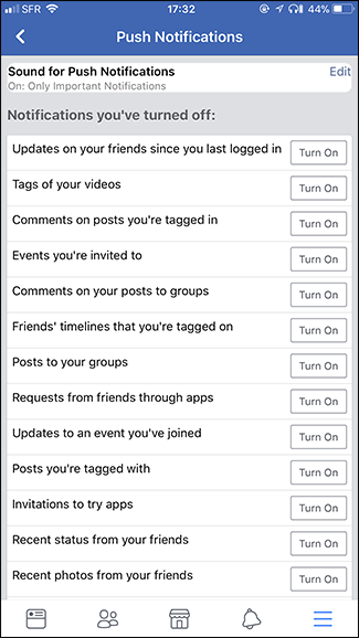 Включение категорий push-уведомлений в Facebook для iPhone