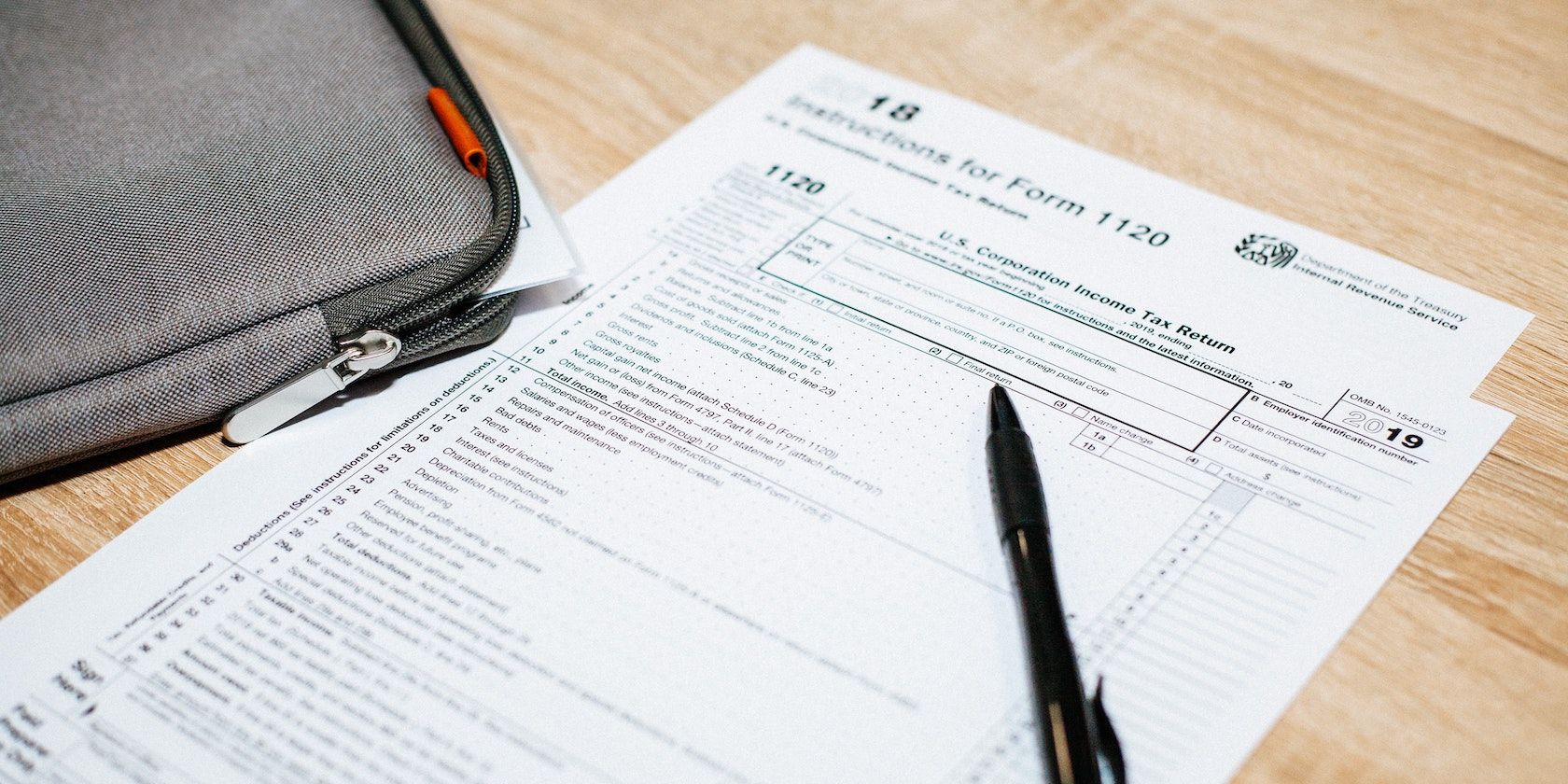 Рендеринг форм в Django через django-crispy-forms