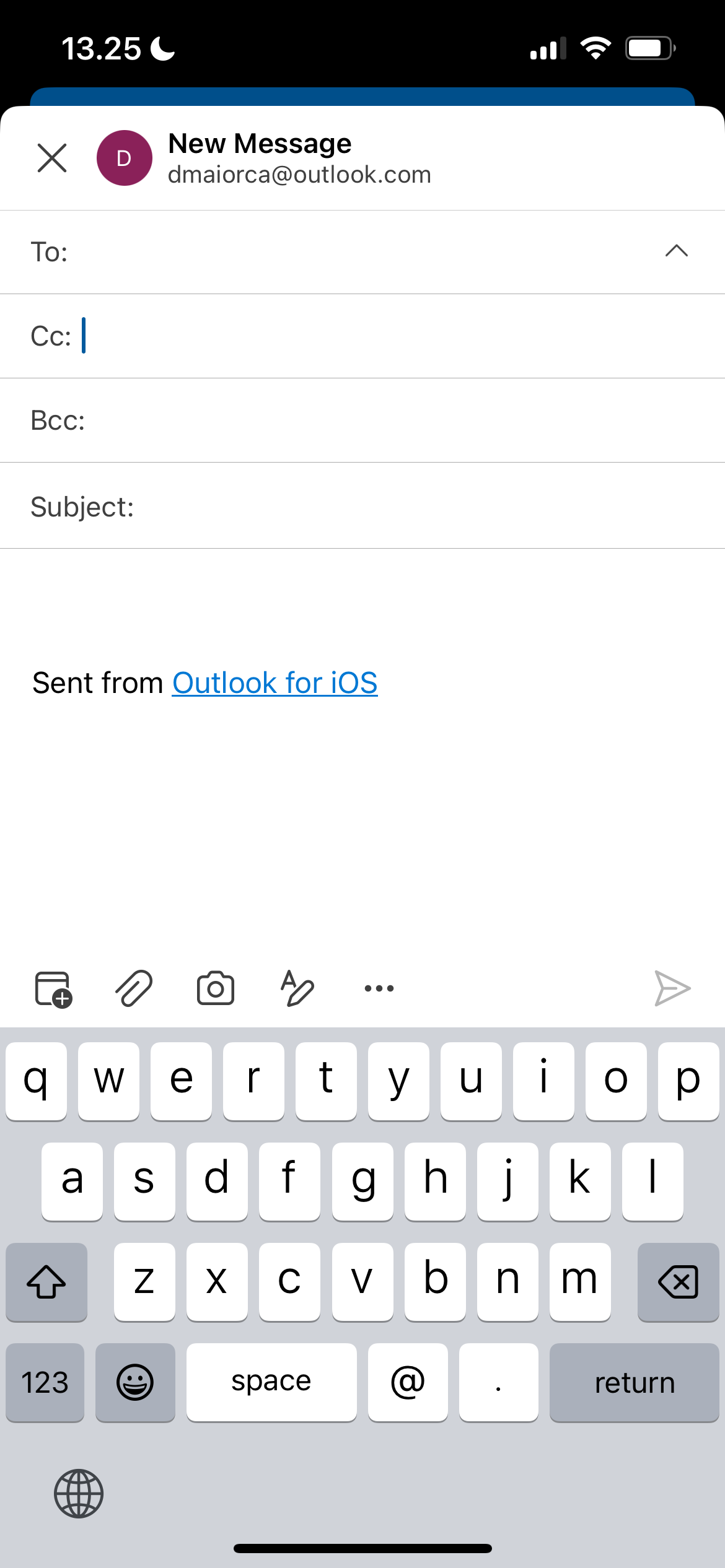 Выберите вкладку BCC в письме Outlook на мобильном