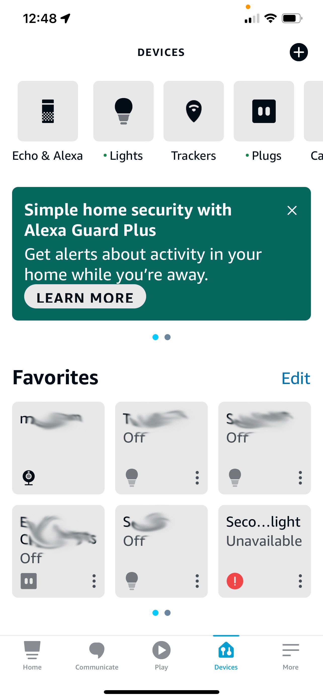 Список устройств в приложении Alexa с иконками Echo и Alexa