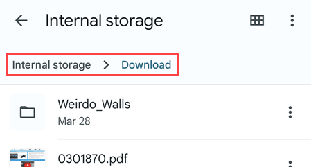 Внутри папки «Загрузки» — список скачанных файлов
