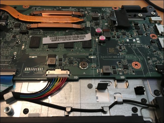 Chromebook в собранном виде после восстановления и защиты прошивки