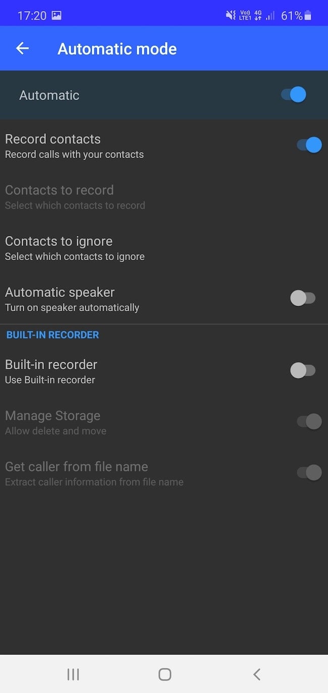 Скриншот приложения Automatic Call Recorder с интерфейсом списка записей