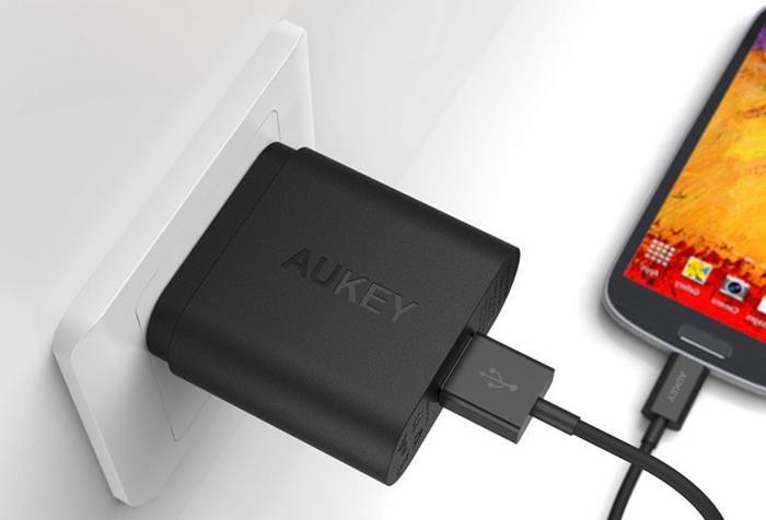 Как зарядить смартфон быстрее: простые советы