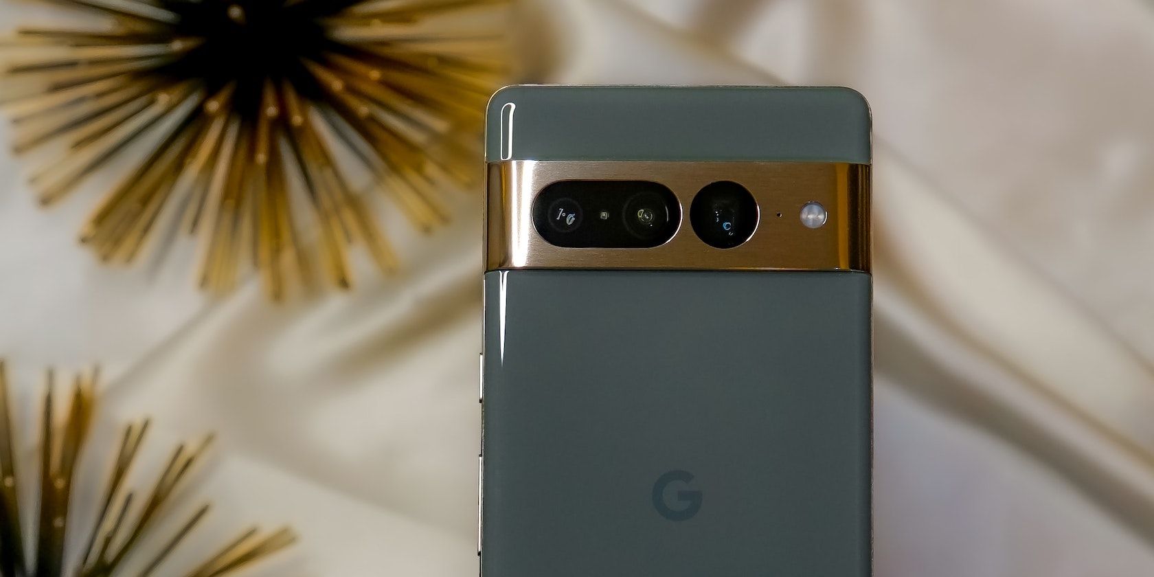 Macro Focus на Pixel 7 Pro — макро фото и видео