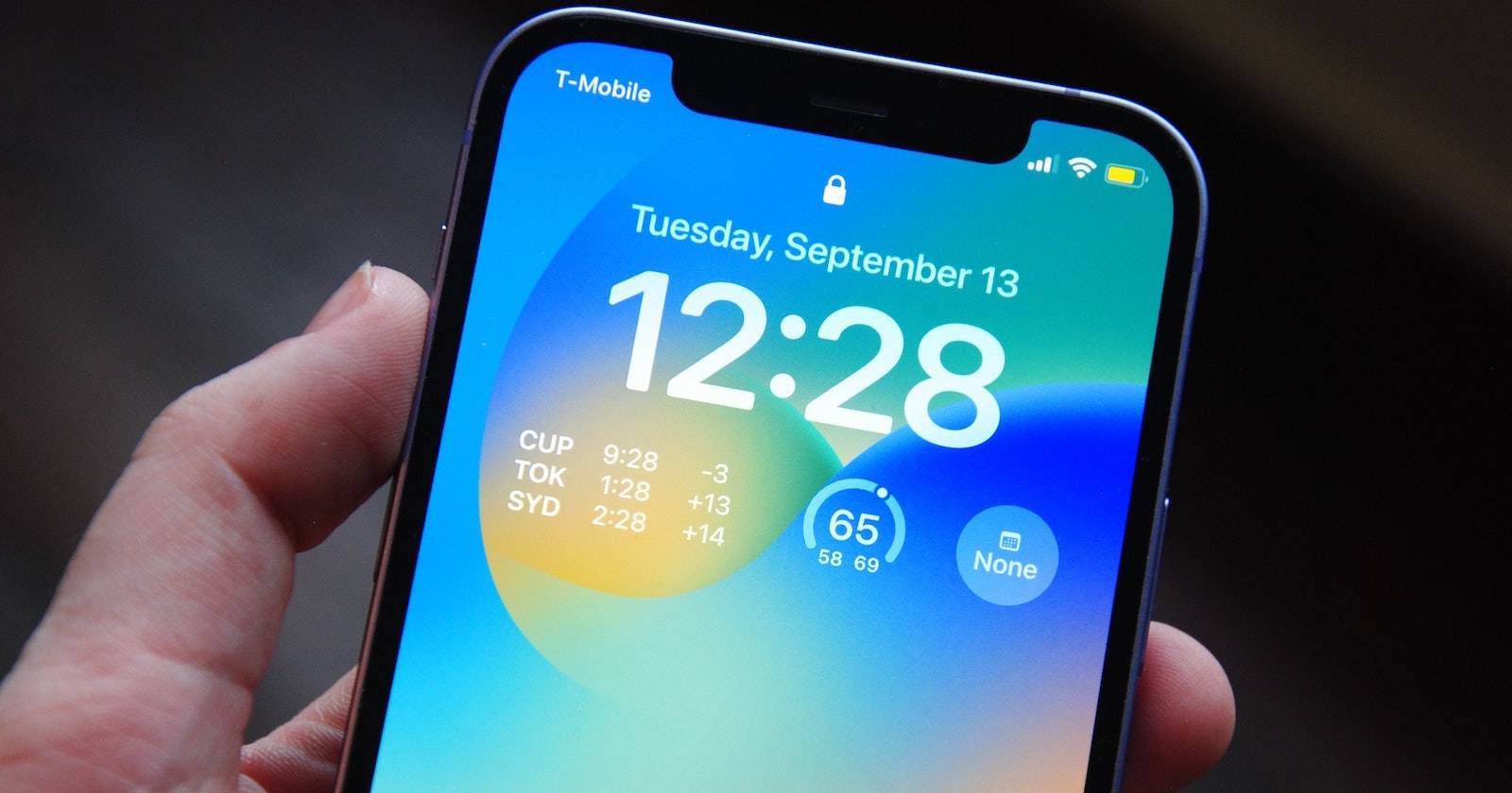 iPhone медленно гасит экран — как убрать задержку