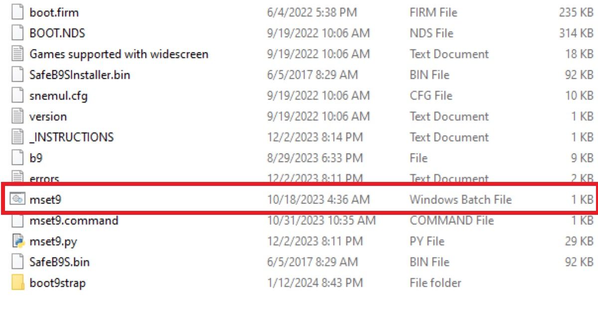 Файл mset9.bat в корне SD‑карты на компьютере.