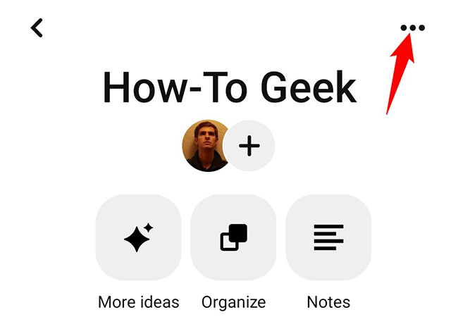 Нажмите на три точки в правом верхнем углу страницы доски.