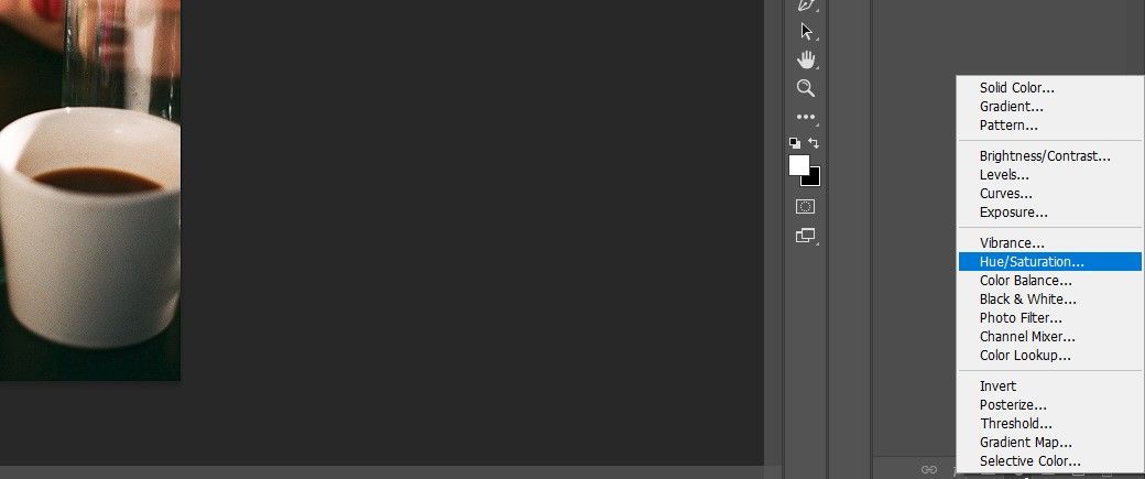 создать корректирующий слой Оттенок/Насыщенность