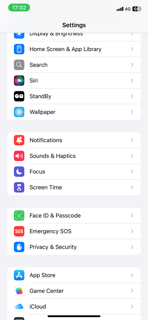 Настройки iPhone с опцией Уведомления
