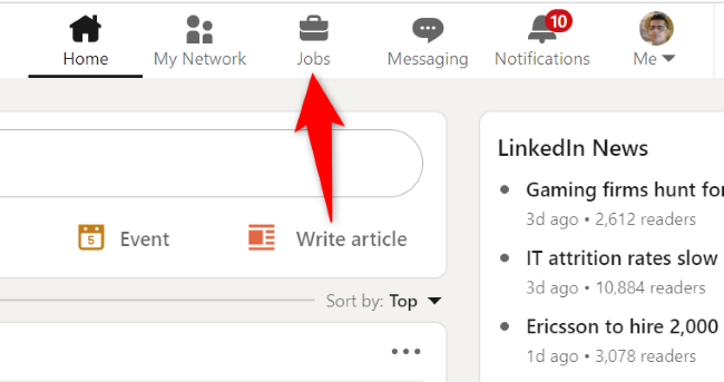 Нажмите «Вакансии» в верхней части страницы.