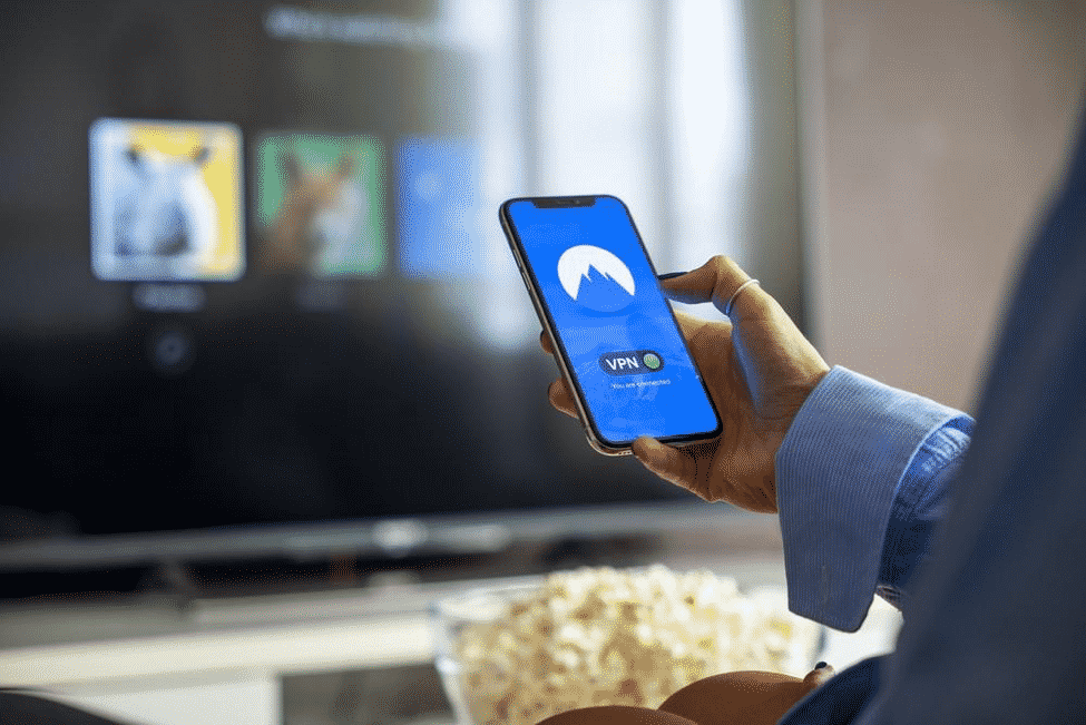 Схема: шаги получения VPN и возврата средств для Hulu