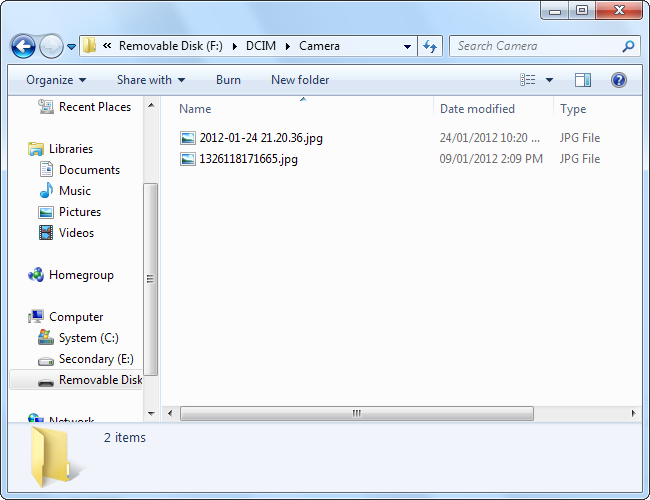 Скриншот: папка DCIM с камерой