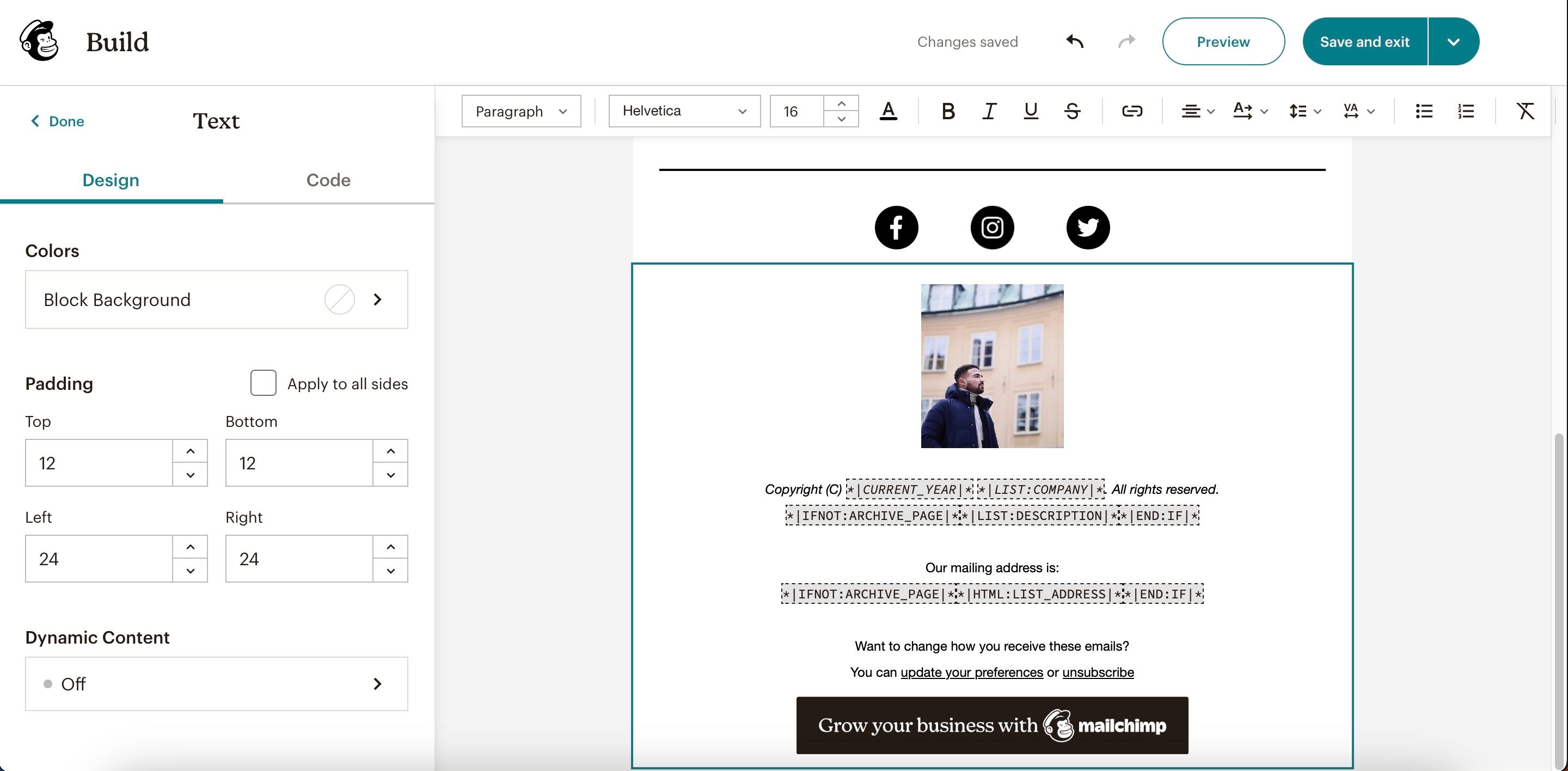 Секция с копирайтом и почтовым адресом в шаблоне Mailchimp