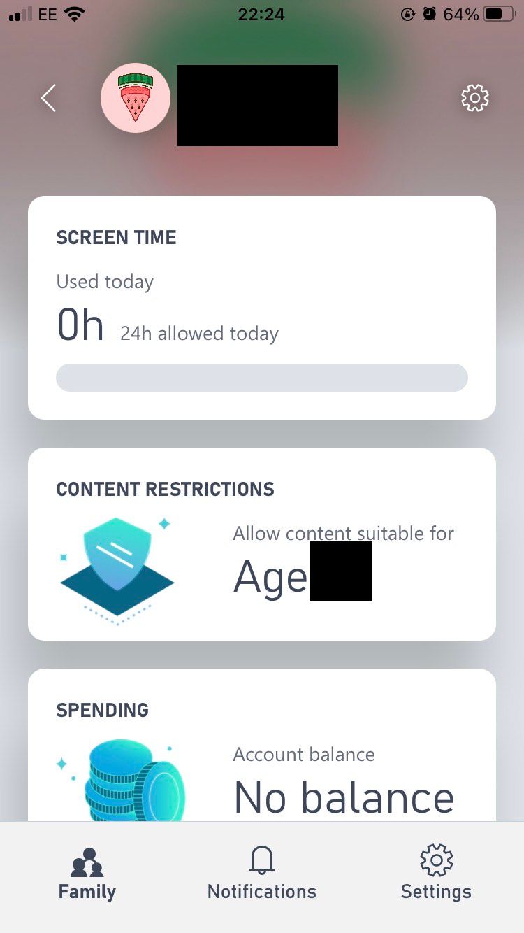 Меню родительских настроек учётной записи ребёнка в приложении Xbox Family Settings на iOS