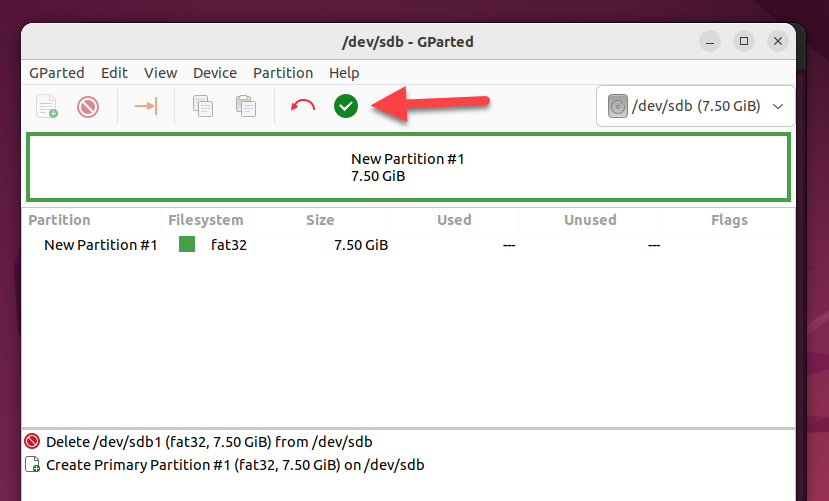 Нажмите кнопку Apply All Operations в панели GParted для применения изменений